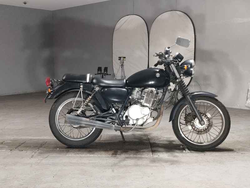 Suzuki ST250E