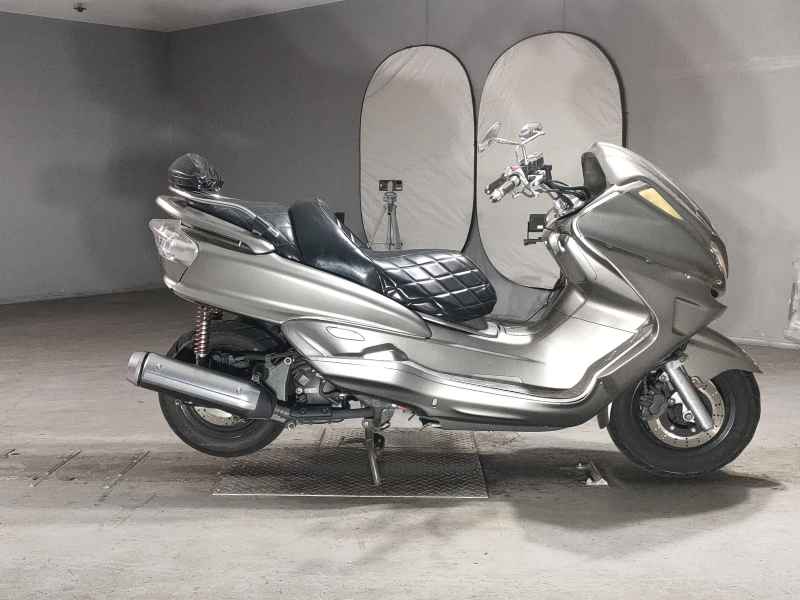 Yamaha Majesty 250