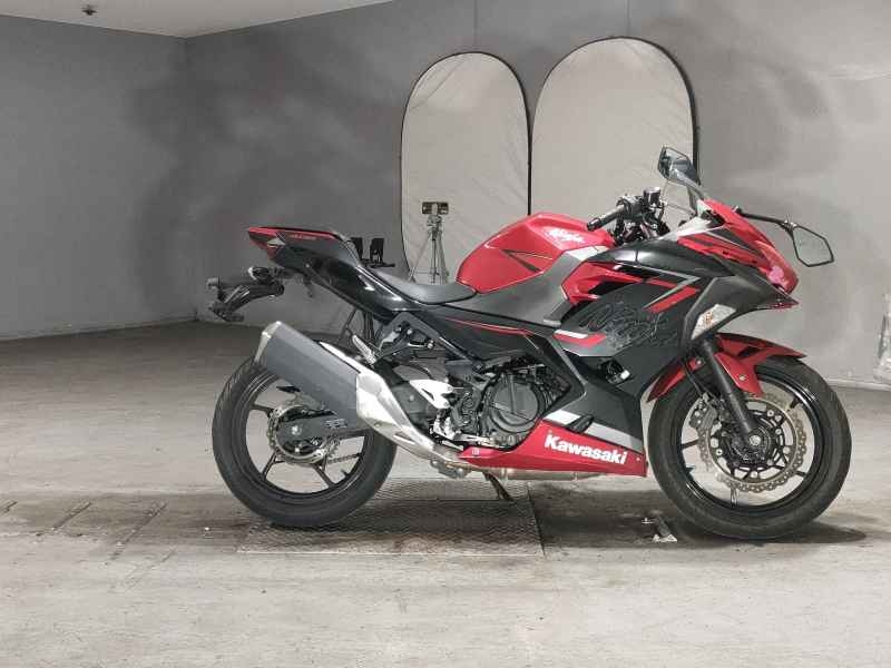 Kawasaki Ninja 400