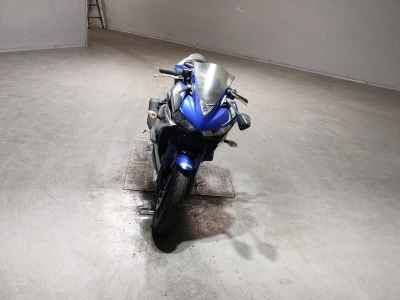 Yamaha YZF-R25