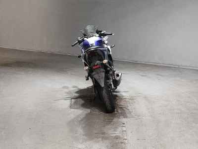 Yamaha YZF-R25