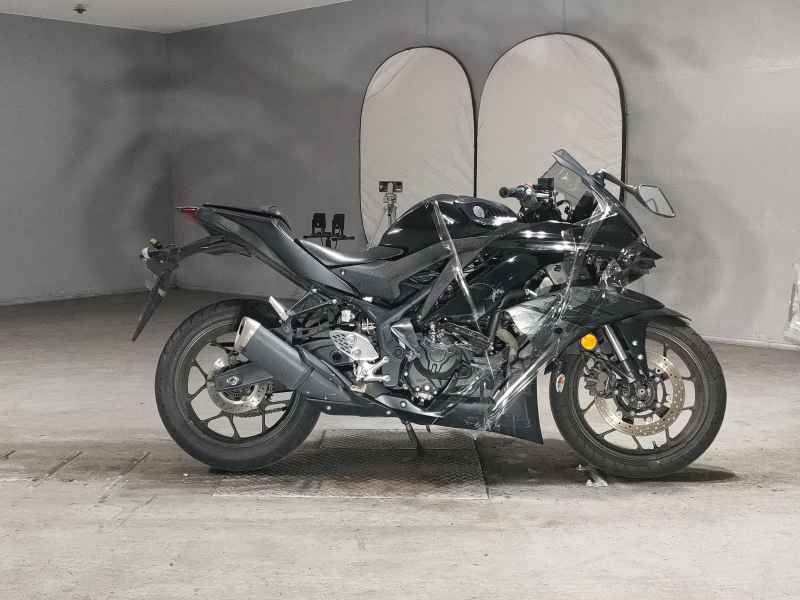 Yamaha YZF-R25