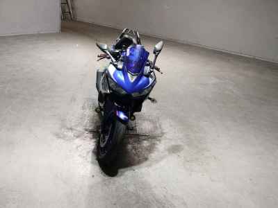 Yamaha YZF-R25