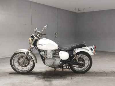 Kawasaki Estrella