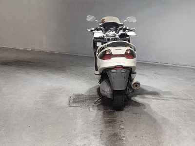 Suzuki Skywave 250S