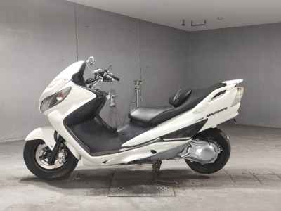 Suzuki Skywave 250S