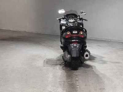 Suzuki Skywave 250S