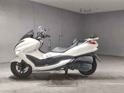 Yamaha Majesty 250