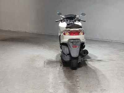 Yamaha Majesty 250