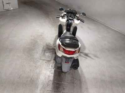 Yamaha Majesty 250