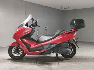 Honda Forza SI