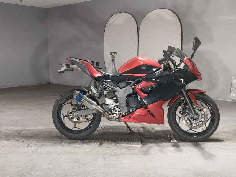 Kawasaki Ninja 250