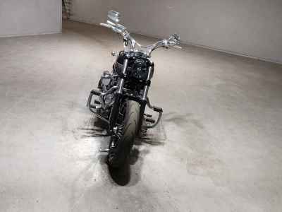Harley-Davidson Breakout FXBR1920 2023