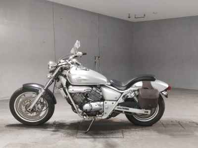 Honda Magna 250