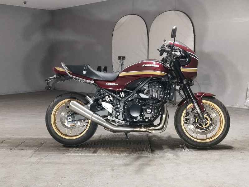 Kawasaki Z900RS Cafe 2021