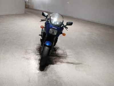 Kawasaki GPZ900R
