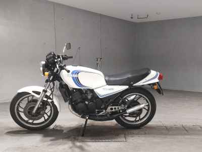 Yamaha RZ250