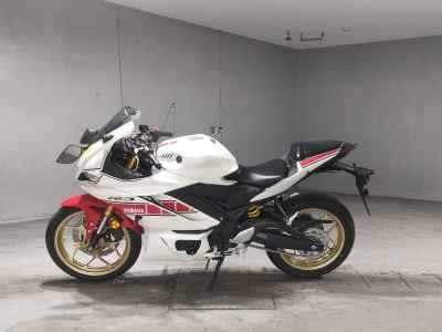 Yamaha YZF-R3 2023
