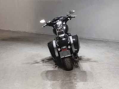 Harley-Davidson Sport Glide FLSB1750 2025