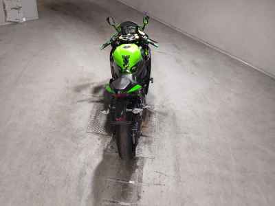 Kawasaki Ninja ZX-25R KRT Edition