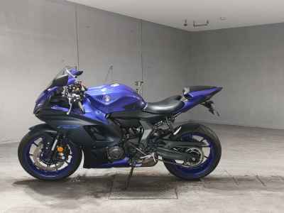 Yamaha YZF-R7 2022