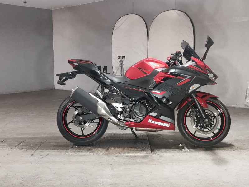 Kawasaki Ninja 400 2019