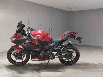 Kawasaki Ninja 400 2019
