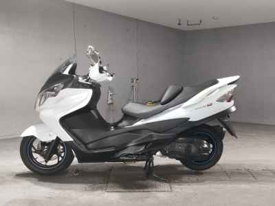 Suzuki Skywave 250M