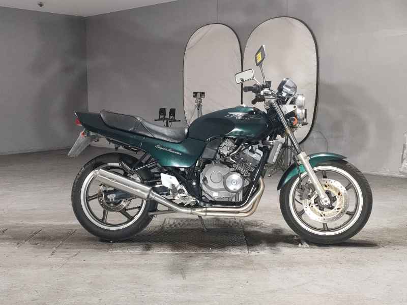 Honda CB250 Jade