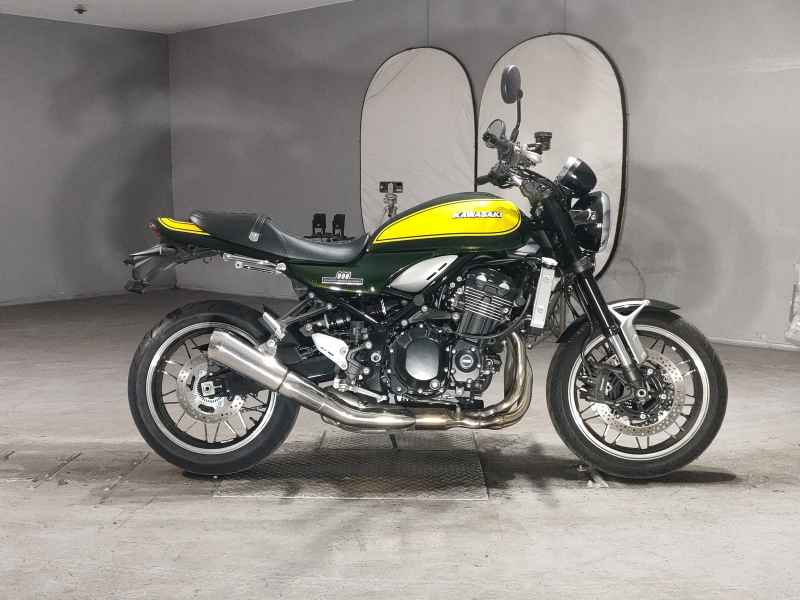 Kawasaki Z900RS 2023