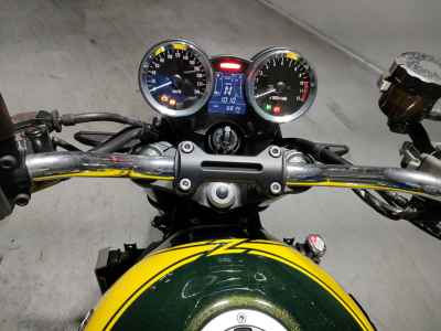 Kawasaki Z900RS 2023