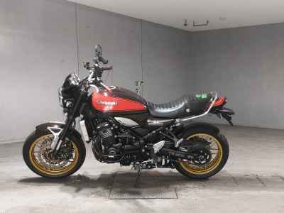 Kawasaki Z900RS 2022
