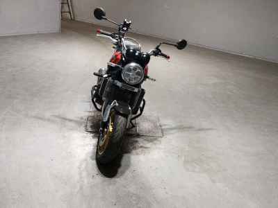 Kawasaki Z900RS 2022