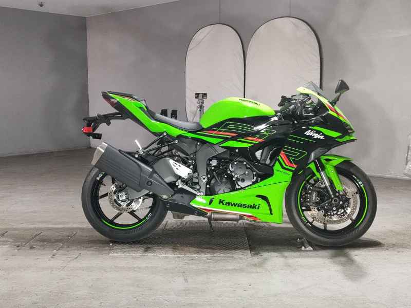 Kawasaki Ninja ZX-6R 2024