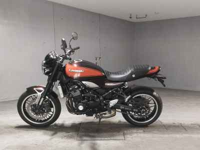 Kawasaki Z900RS 2018