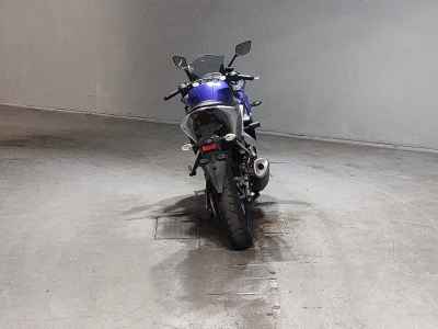 Yamaha YZF-R25