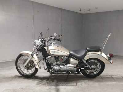 Yamaha XVS250 Drag Star