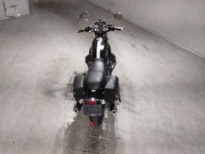 Moto Guzzi V7 Stone 2014