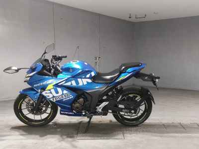 Suzuki Gixxer 250SF