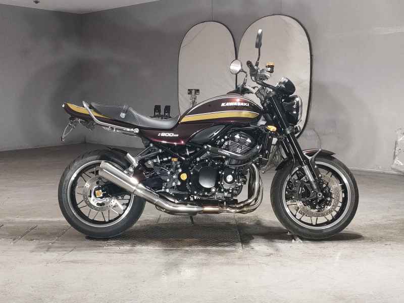 Kawasaki Z900RS 2026