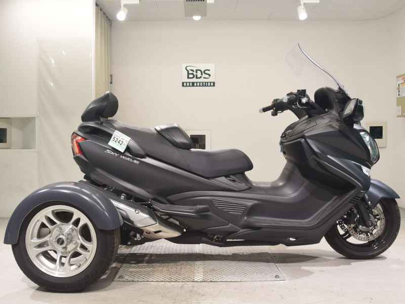 Suzuki Skywave 650LX Trike 2016