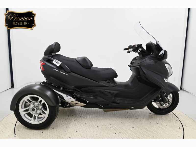 Suzuki Skywave 650LX Trike 2016
