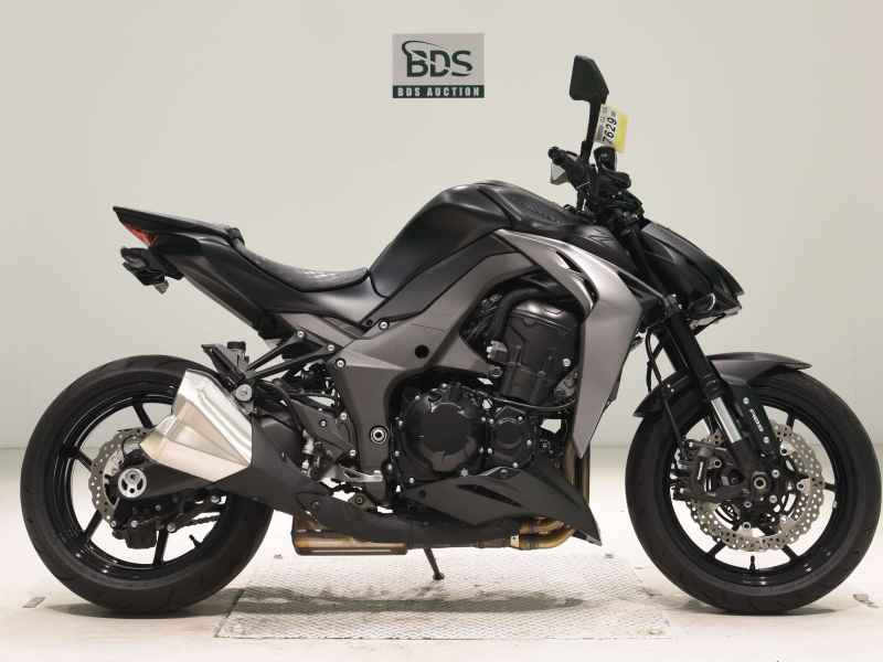 Kawasaki Z1000 2021