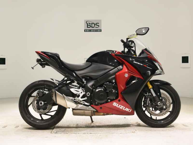 Suzuki GSX-S1000F 2016