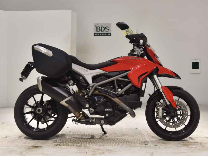 Ducati Hyperstrada 821 2015