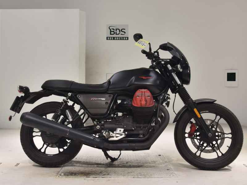 Moto Guzzi V7 3 Carbon 2019