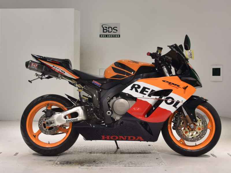 Honda CBR1000RR 2004