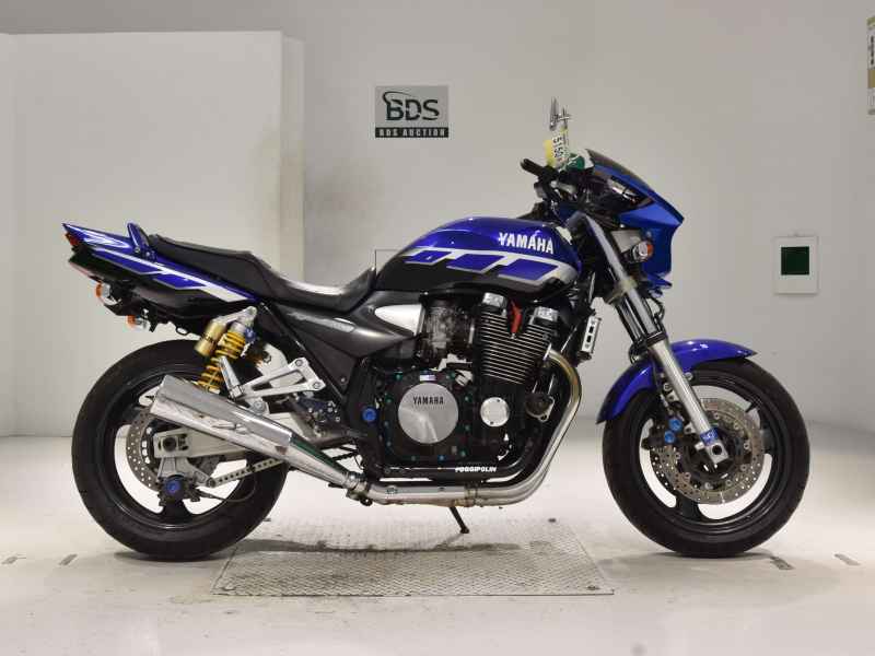 Yamaha XJR1300 2000