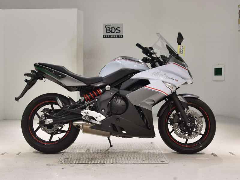 Kawasaki Ninja 400R 2013