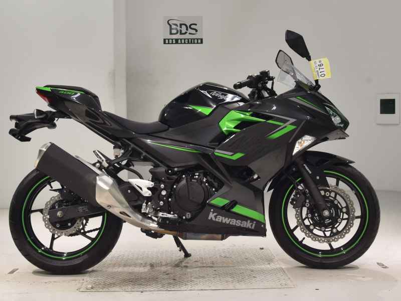 Kawasaki Ninja 400-2 2023